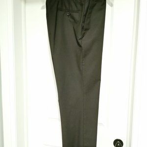 DOCKER's grey dress pant. Size 36w 32L.